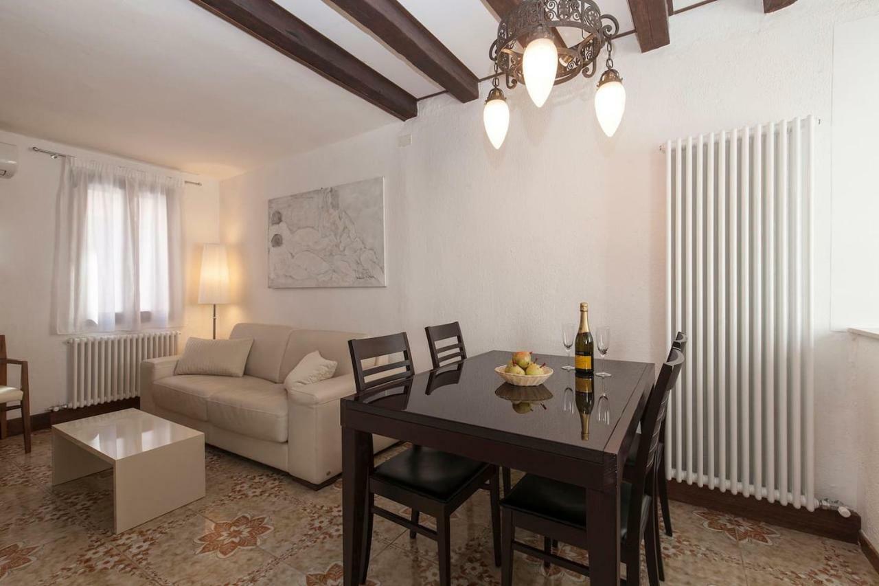 Le Ancore Apartment Few Steps From Biennale Art Venedig Exteriör bild