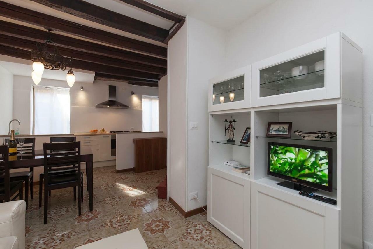 Le Ancore Apartment Few Steps From Biennale Art Venedig Exteriör bild